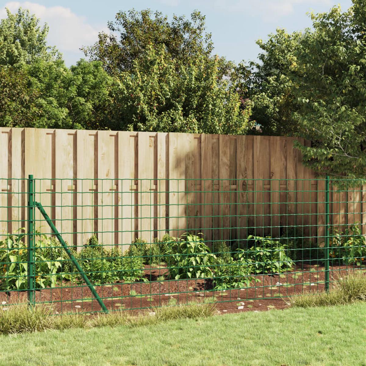 Berkfield Wire Mesh Fence with Spike Anchors Green 0.8×25 m